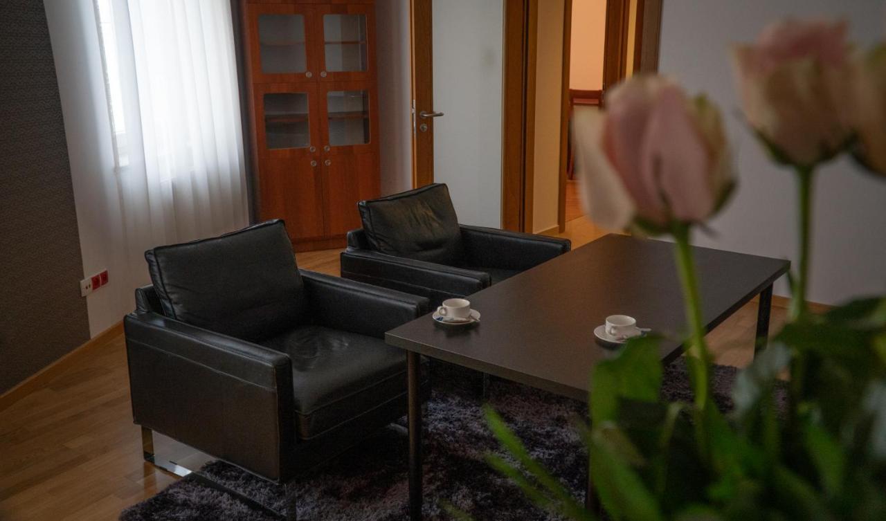 Centrum Okopowa 55 Varsovia Exterior foto